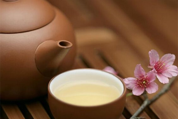 喝什么茶美容祛斑美白 什么花茶祛斑最有效